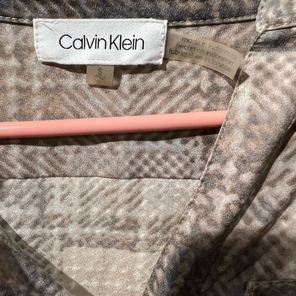 Calvin Klein blouse - Picture 6 of 7